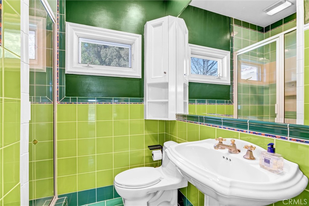 San Marino, California, 91108, United States, 5 Bedrooms Bedrooms, ,6 BathroomsBathrooms,Residential,Active,2023348