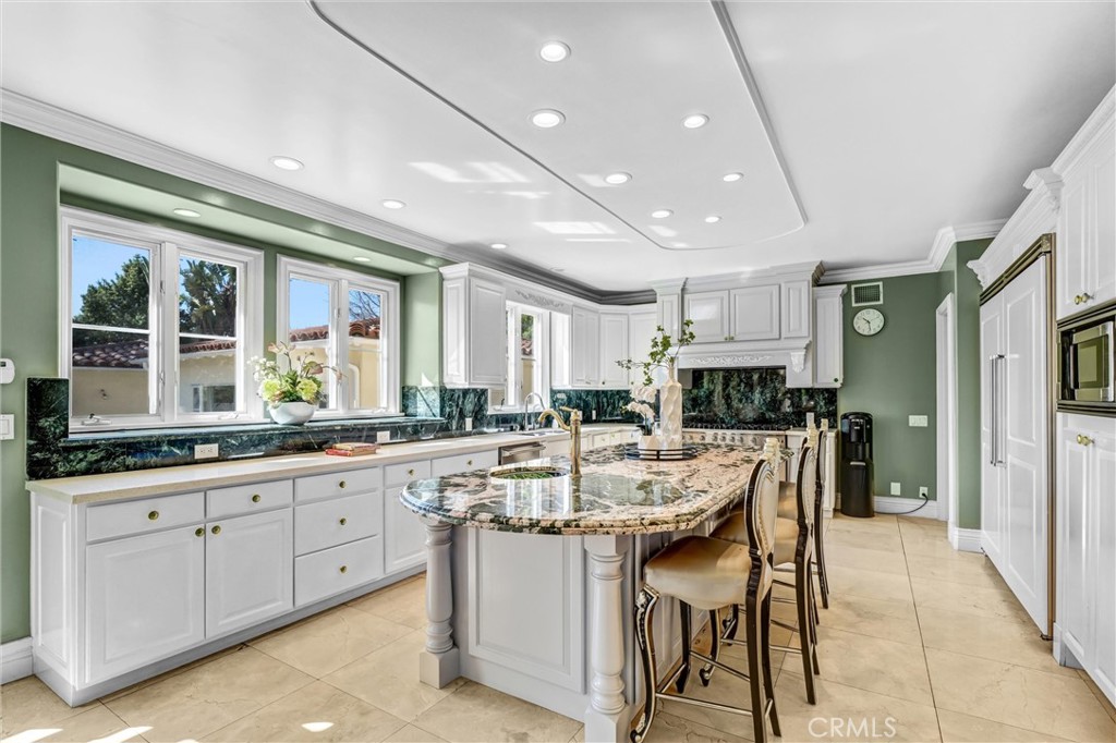 San Marino, California, 91108, United States, 5 Bedrooms Bedrooms, ,6 BathroomsBathrooms,Residential,Active,2023348