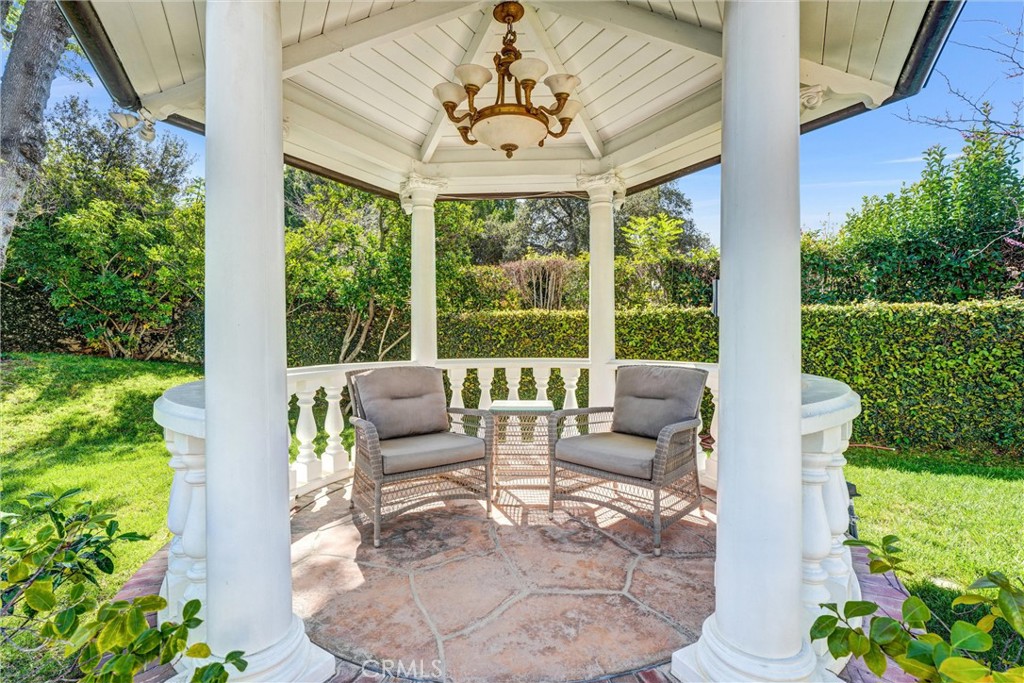 San Marino, California, 91108, United States, 5 Bedrooms Bedrooms, ,6 BathroomsBathrooms,Residential,Active,2023348