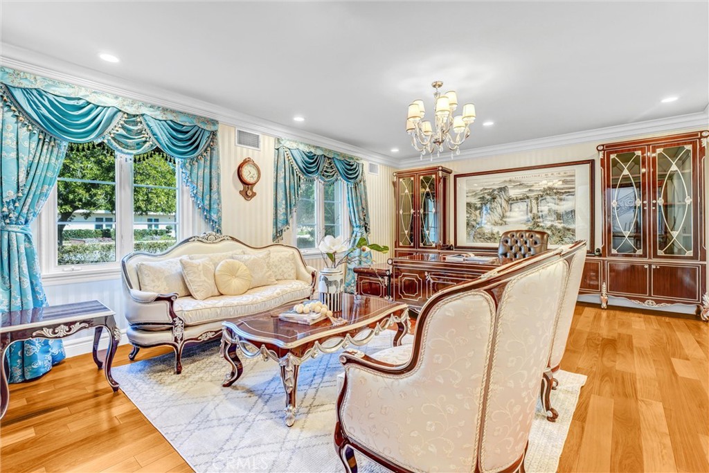 San Marino, California, 91108, United States, 5 Bedrooms Bedrooms, ,6 BathroomsBathrooms,Residential,Active,2023348