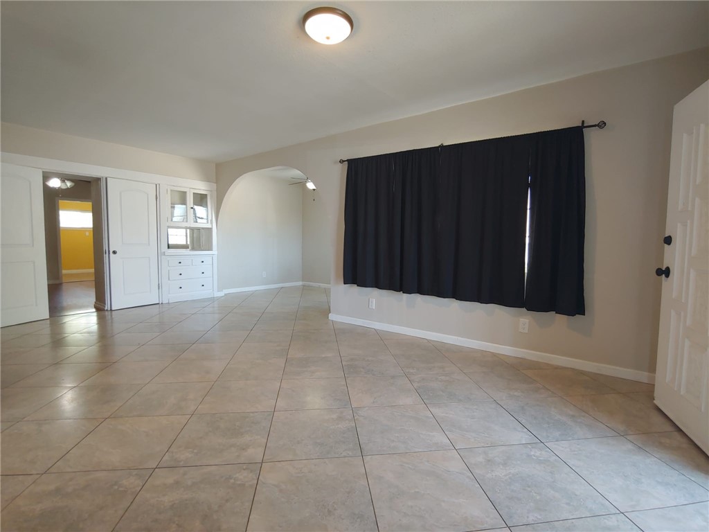 131 S Flower Avenue