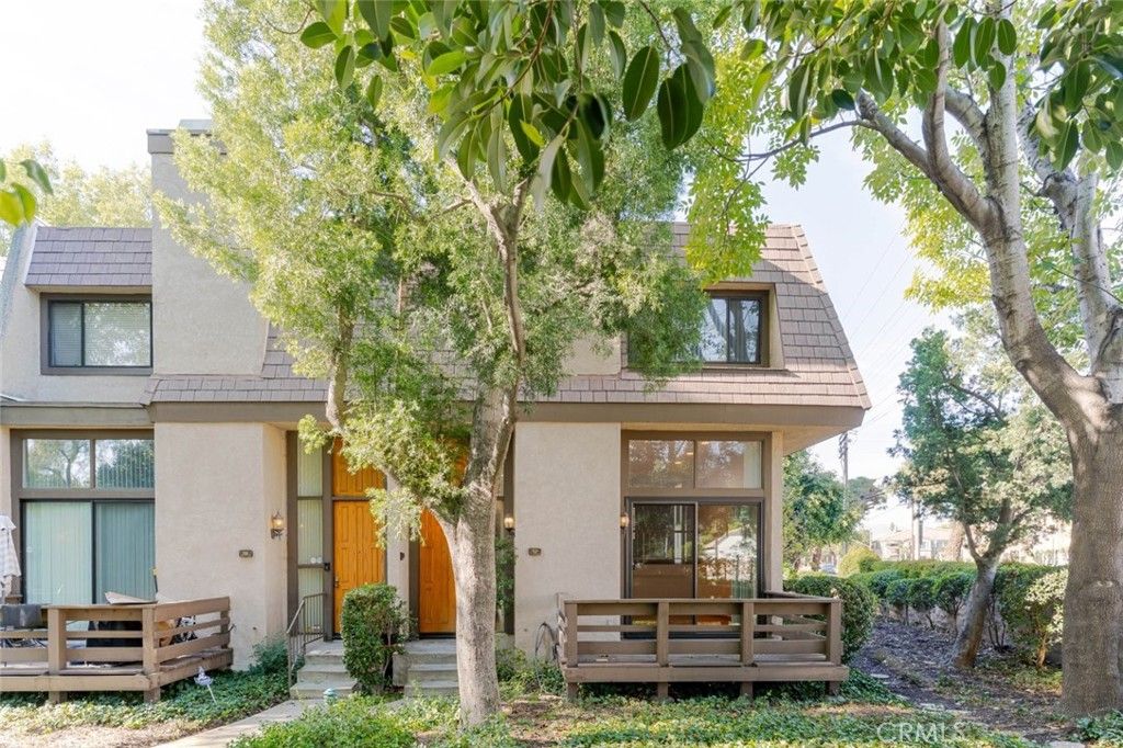 Photo of 9000 Vanalden Avenue #117, Northridge, CA 91324 (MLS # GD25264067)