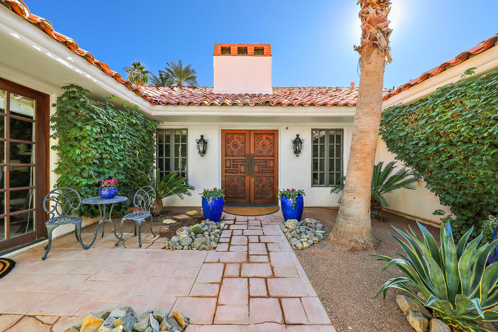 77175 Avenida Arteaga