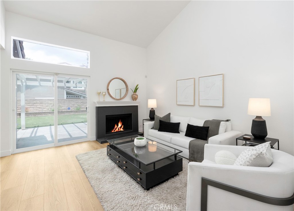 1237 Sand Creek