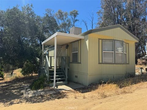 Photo of 32855 Debon Street, Menifee, CA 92584 (MLS # OC26082975)