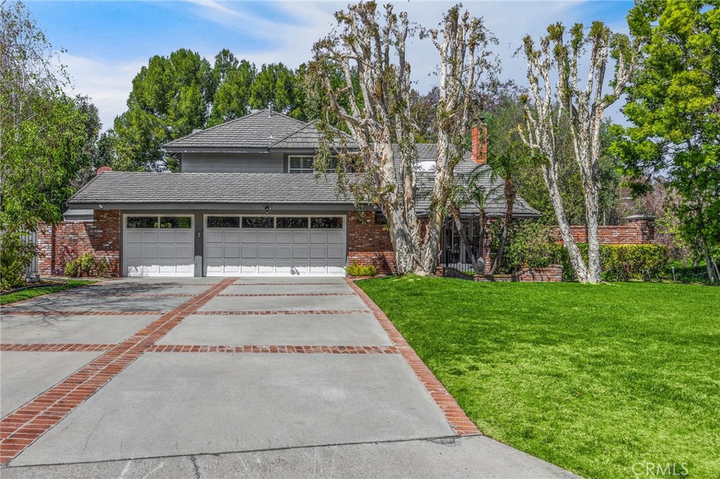 6695 E Canyon Hills Road