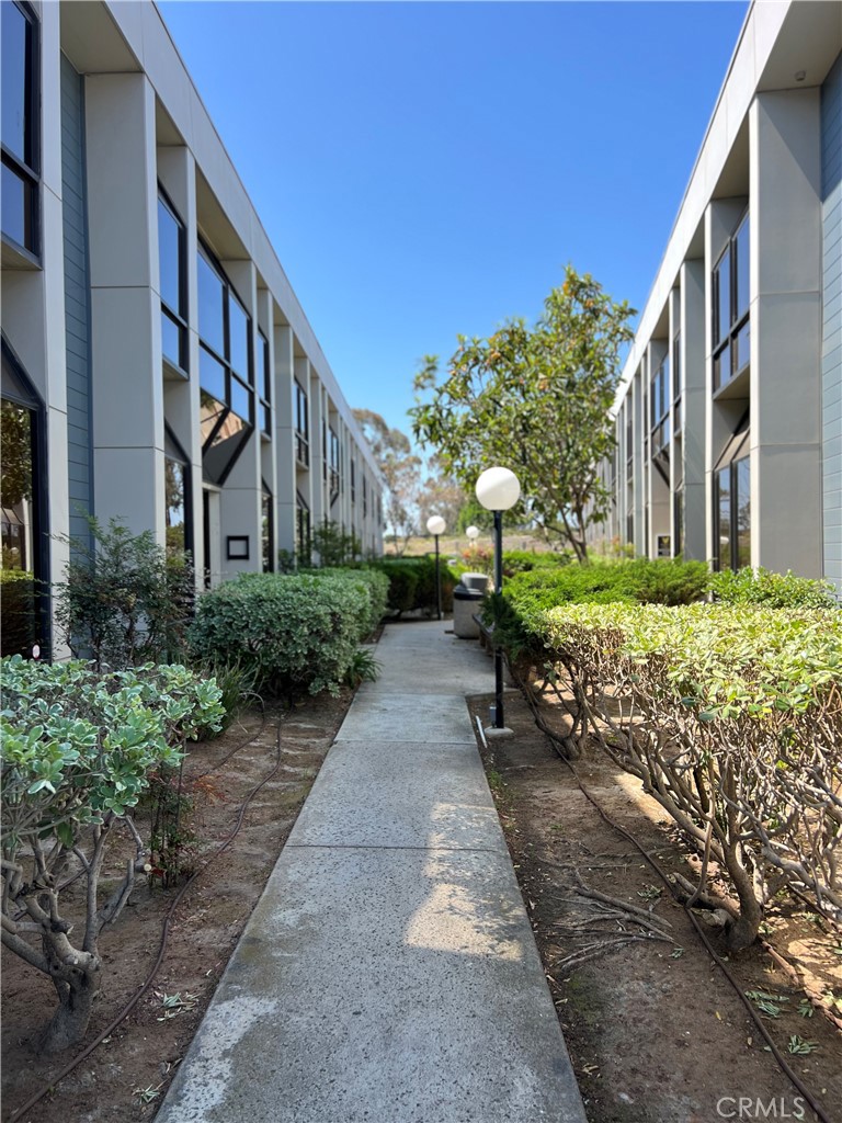 4540 Kearny Villa Road 204