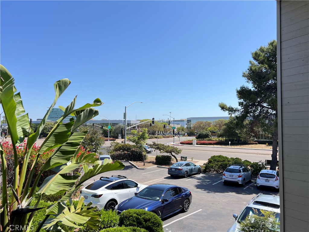 4540 Kearny Villa Road 204