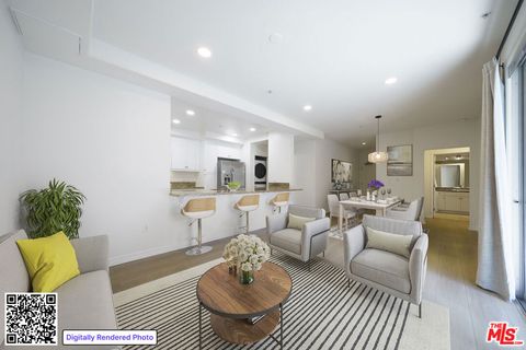 Photo of 629 Traction Avenue #453, Los Angeles, CA 90013 (MLS # 26827287)