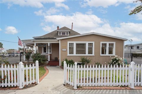 206 W Wilshire Fullerton CA 92832