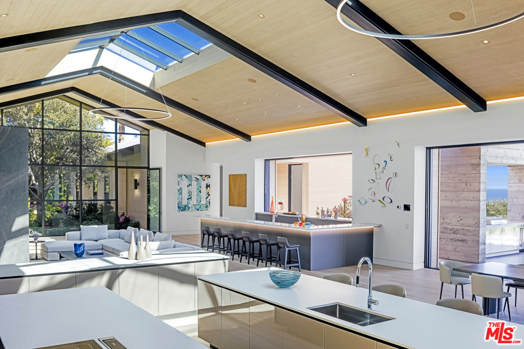 MariSol Malibu - Residential