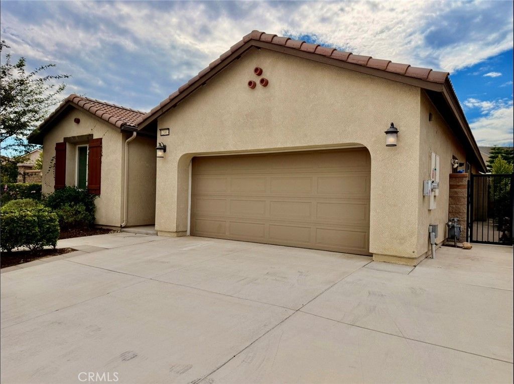 Photo of 12003 Santiam Court, Jurupa Valley, CA 91752 (MLS # IV25254559)