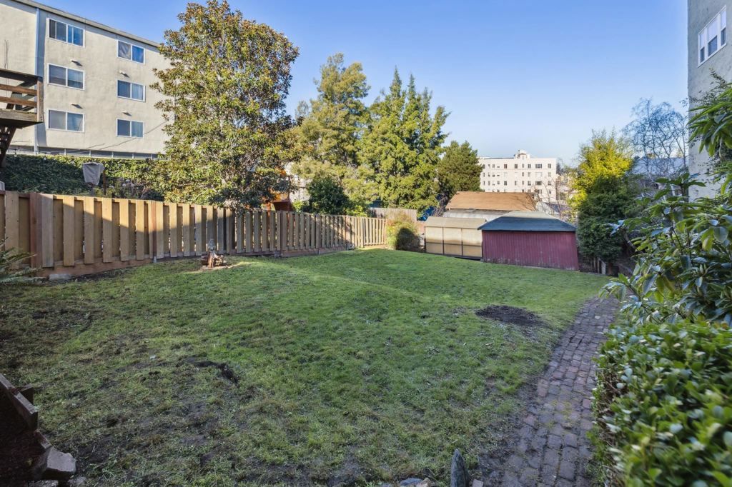 Photo of 361 HANOVER AVENUE Ave, Oakland, CA 94606 (MLS # 41121152)
