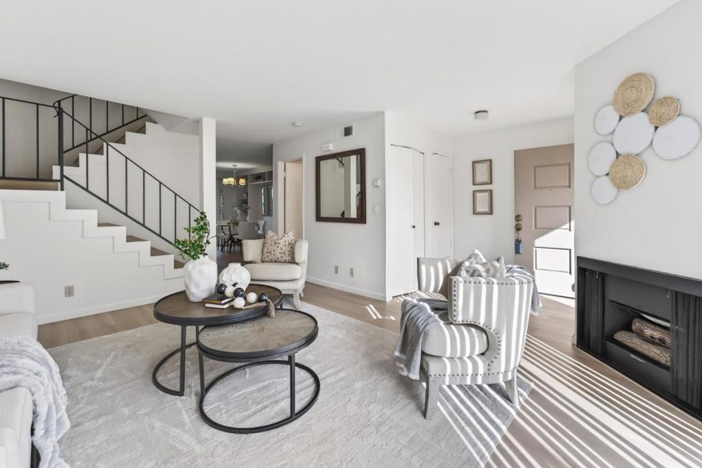 11093 Firethorne Drive