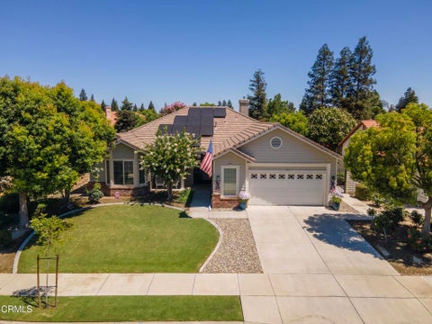 Photo of 9906 Cinderella Avenue, Bakersfield, CA 93311 (MLS # V1-37343)
