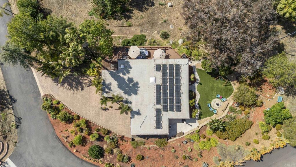 1215 Vista Grande Road