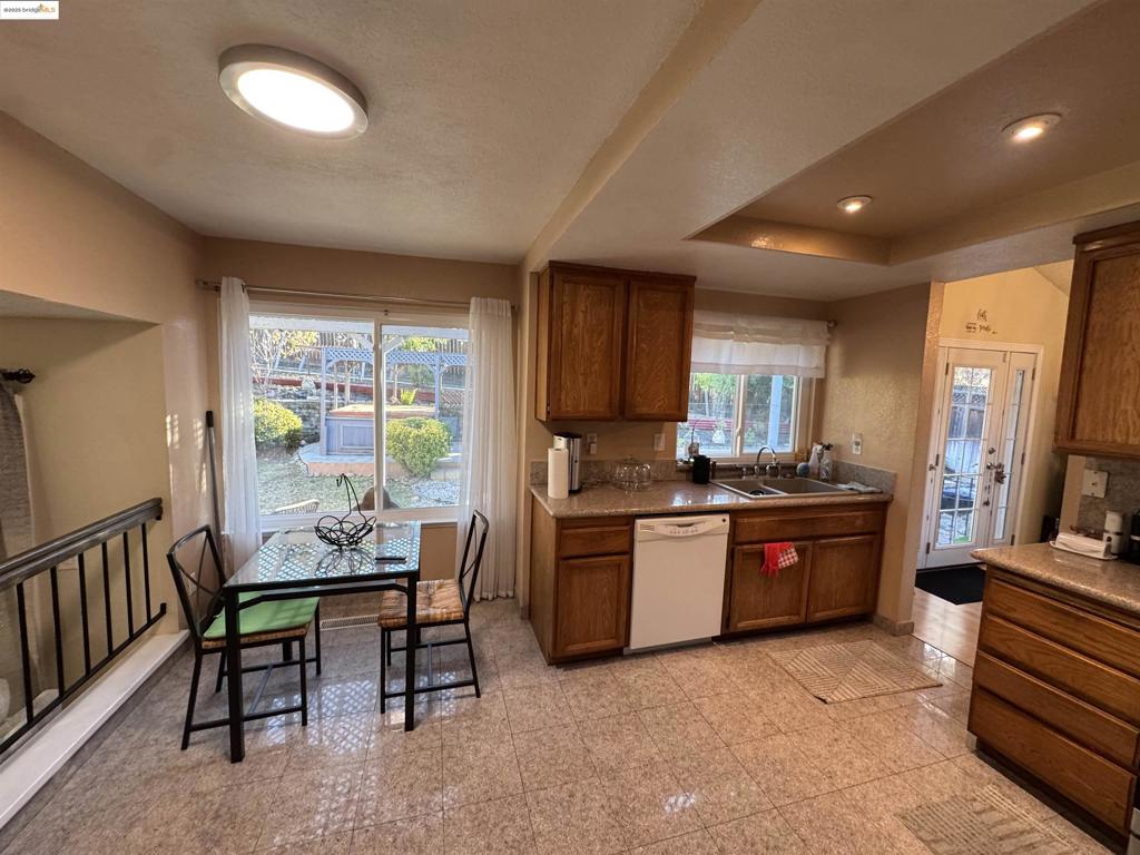 ANTIOCH - Residential