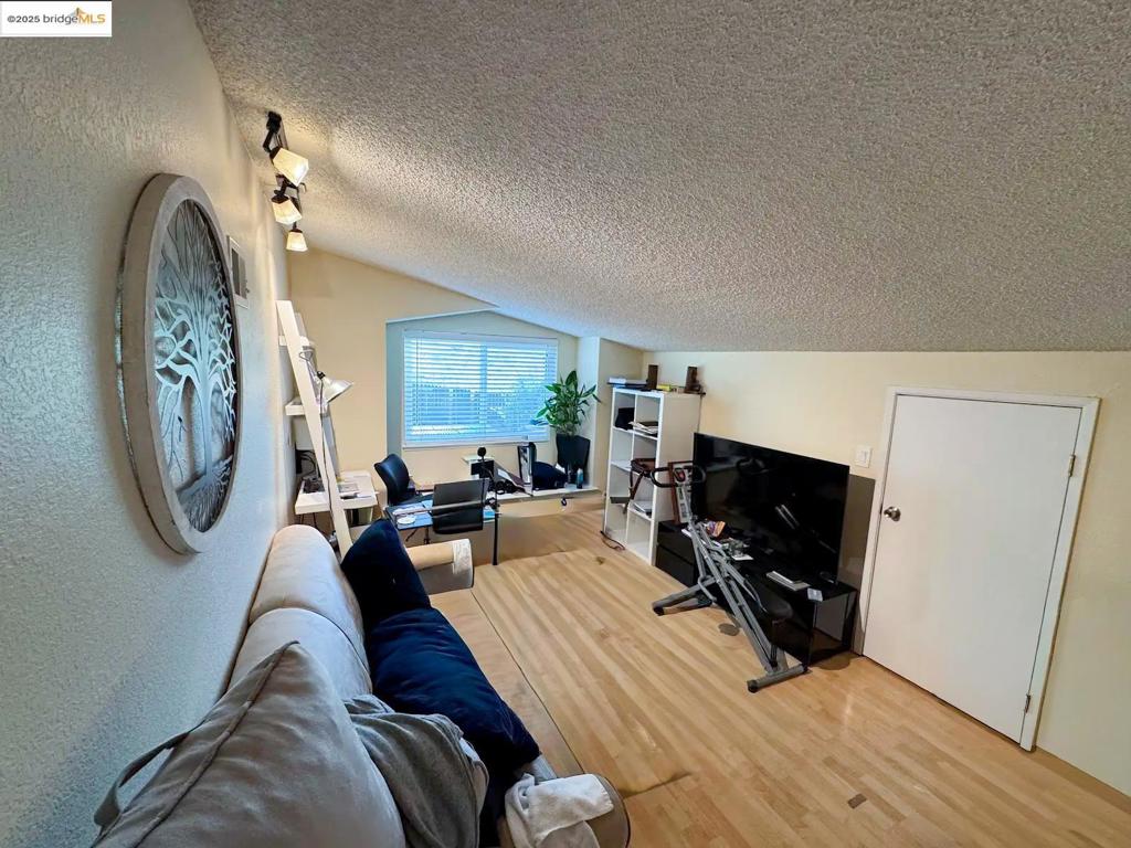 ANTIOCH - Residential