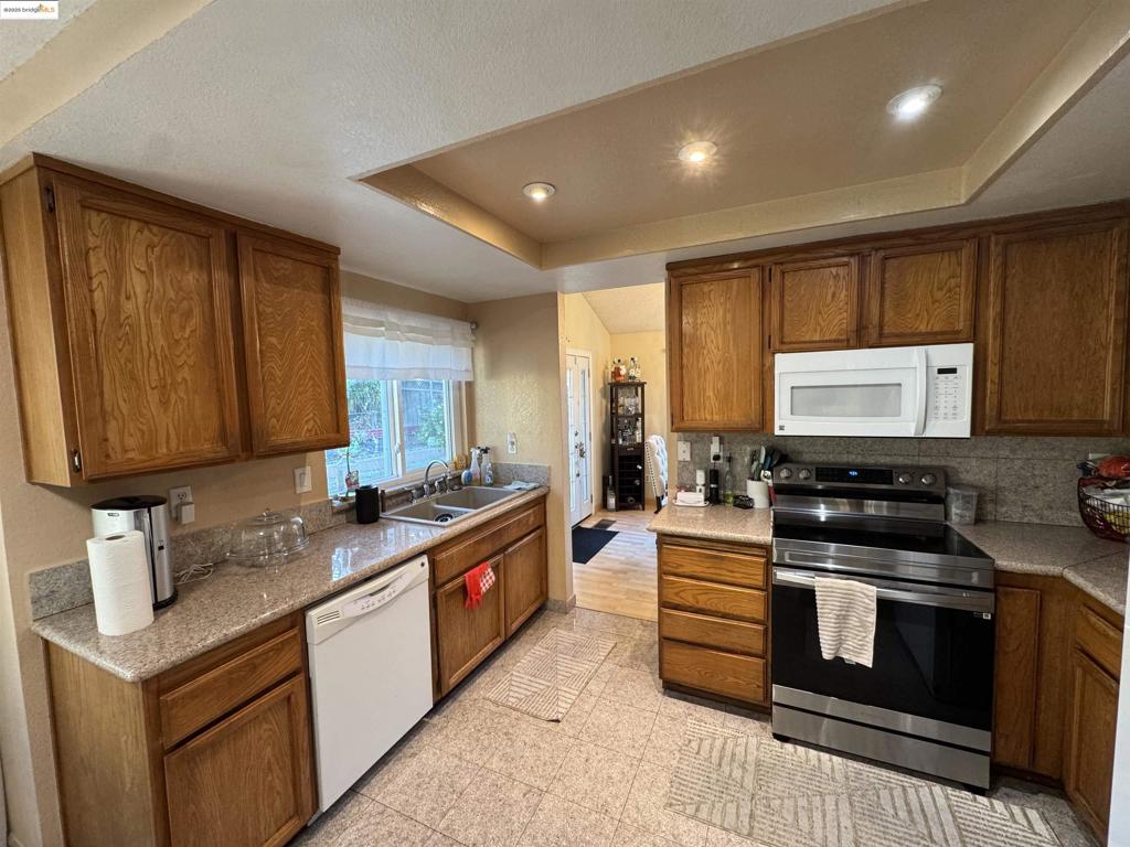 ANTIOCH - Residential