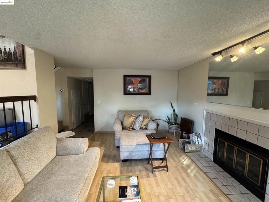 ANTIOCH - Residential