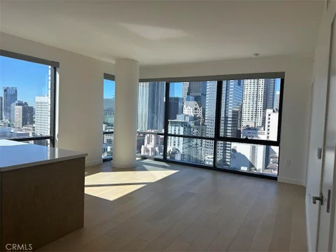 MLS: AR26025375