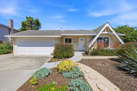 Photo of 2992 Vivian Lane, San Jose, CA 95124 (MLS # ML82056042)