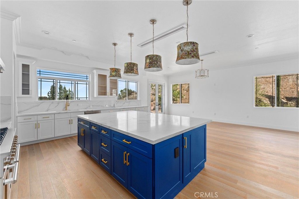 Photo of 17190 Small Canyon Lane, Riverside, CA 92506 (MLS # IV25221321)