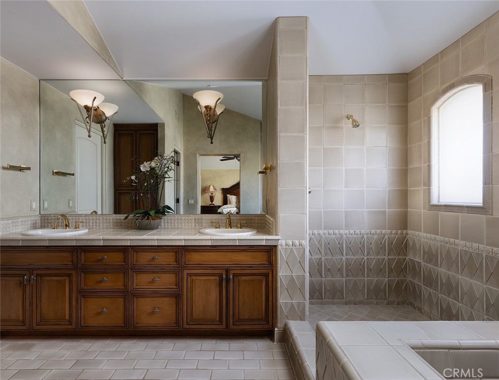 Cyprus Cove (CW) - Residential