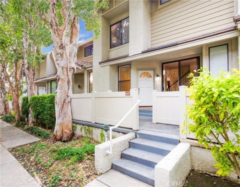 Photo of 2595 Plaza Del Amo #422, Torrance, CA 90503 (MLS # PV25267779)