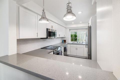 Tiny photo for 6819 Alderwood Drive, Carlsbad, CA 92011 (MLS # NDP2602187)