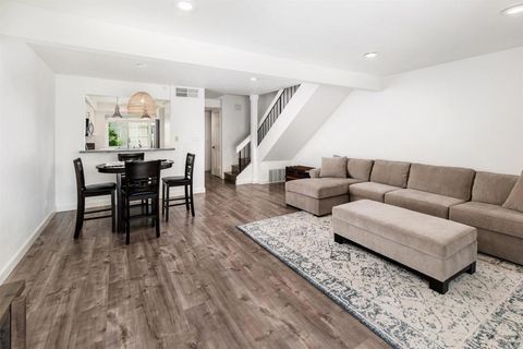 Tiny photo for 6819 Alderwood Drive, Carlsbad, CA 92011 (MLS # NDP2602187)