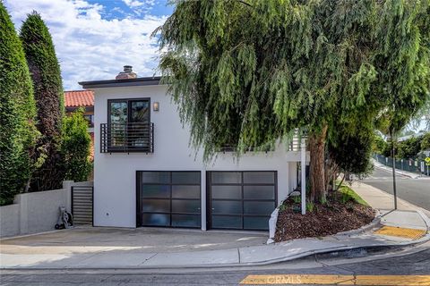 Photo of 1500 2nd, Manhattan Beach, CA 90266 (MLS # SB26020242)