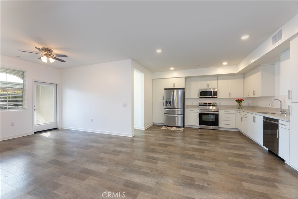 9001 Cerise Lane 111