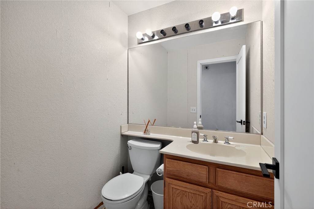 MISSION LAKES - Residential