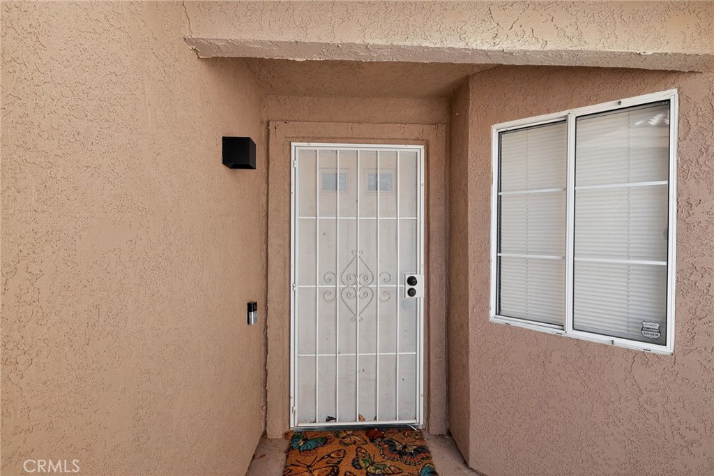 MISSION LAKES - Residential