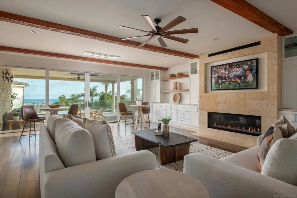 San Diego, California 92109, United States, 4 Bedrooms Bedrooms, ,4 BathroomsBathrooms,Residential,Active,178680