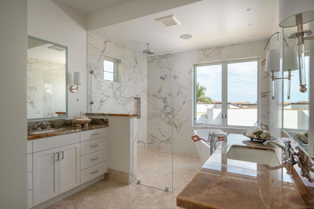 Pacific Beach - Residential