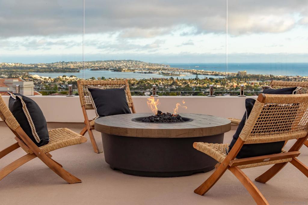 Pacific Beach - Residential