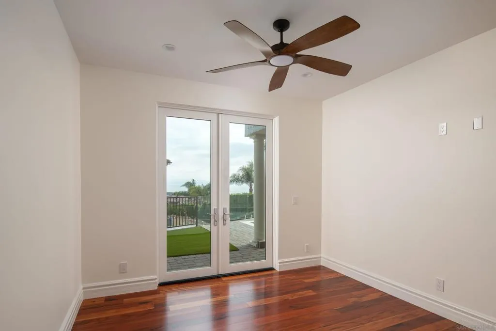 San Diego, California 92109, United States, 4 Bedrooms Bedrooms, ,4 BathroomsBathrooms,Residential,Active,178680