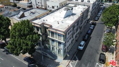 Photo of 2809 W 8th Street, Los Angeles, CA 90005 (MLS # 25582881)