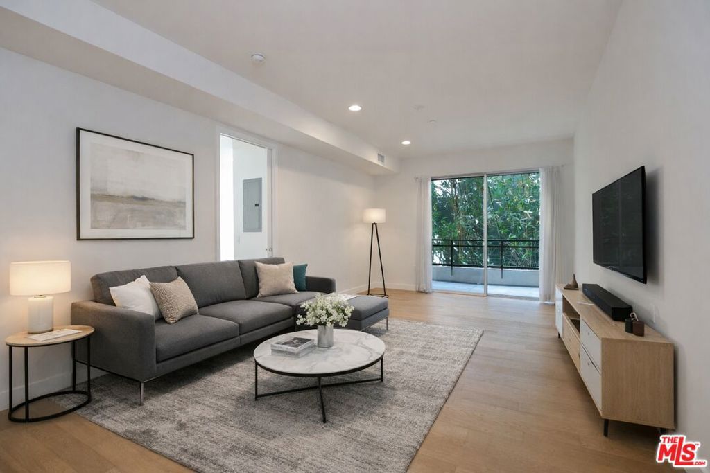 Photo of 6001 Carlton Way #204, Los Angeles, CA 90028 (MLS # 25631363)