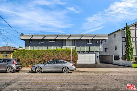 Photo of 13922 Yukon Avenue, Hawthorne, CA 90250 (MLS # 25631441)