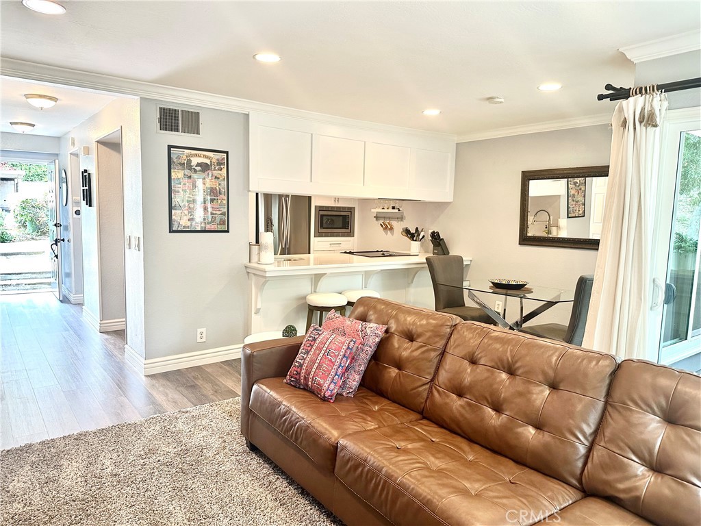 Lake Forest Woods (LW) - Residential Lease