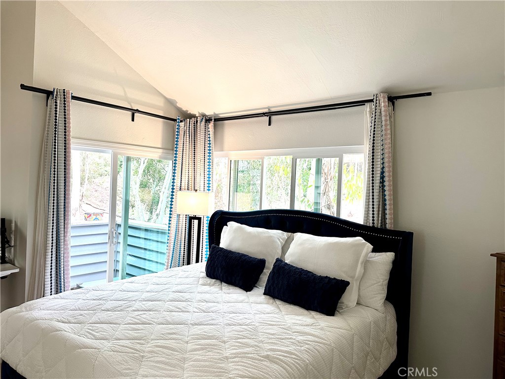 Lake Forest Woods (LW) - Residential Lease