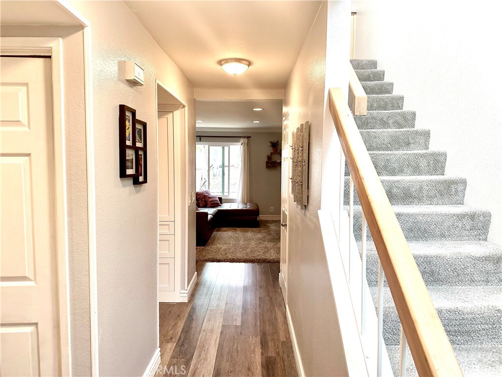 Lake Forest Woods (LW) - Residential Lease