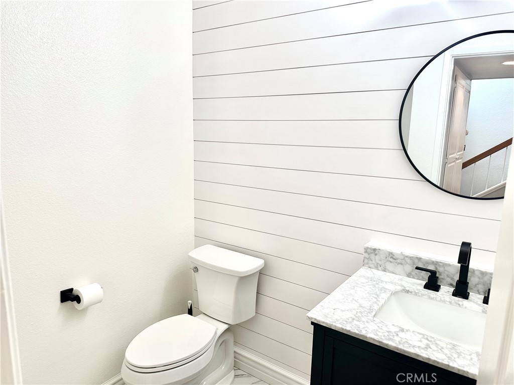 Lake Forest Woods (LW) - Residential Lease