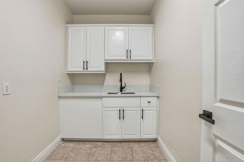 Tiny photo for 74580 Daylily Circle, Palm Desert, CA 92260 (MLS # 219146790DA)