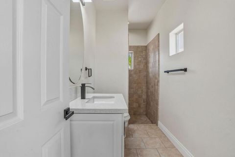 Tiny photo for 74580 Daylily Circle, Palm Desert, CA 92260 (MLS # 219146790DA)