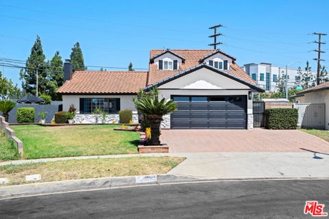 Photo of 1293 E Bankers Drive, Carson, CA 90746 (MLS # 26662081)