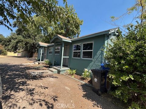 Photo of 14634 Lakeshore Drive, Clearlake, CA 95422 (MLS # LC25190835) Photo of 14634 Lakeshore Drive, Clearlake, CA 95422 (MLS # LC25190835)